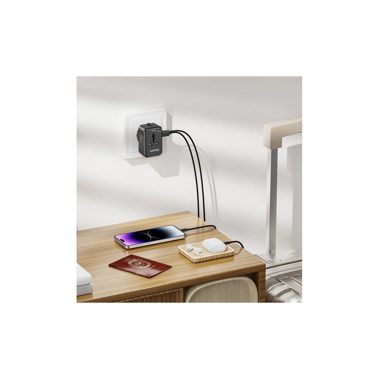 Unitek Universal Travel Charger - P1120A - 20W USBC+USBA Black — Buy in Cyprus with Fast Delivery
