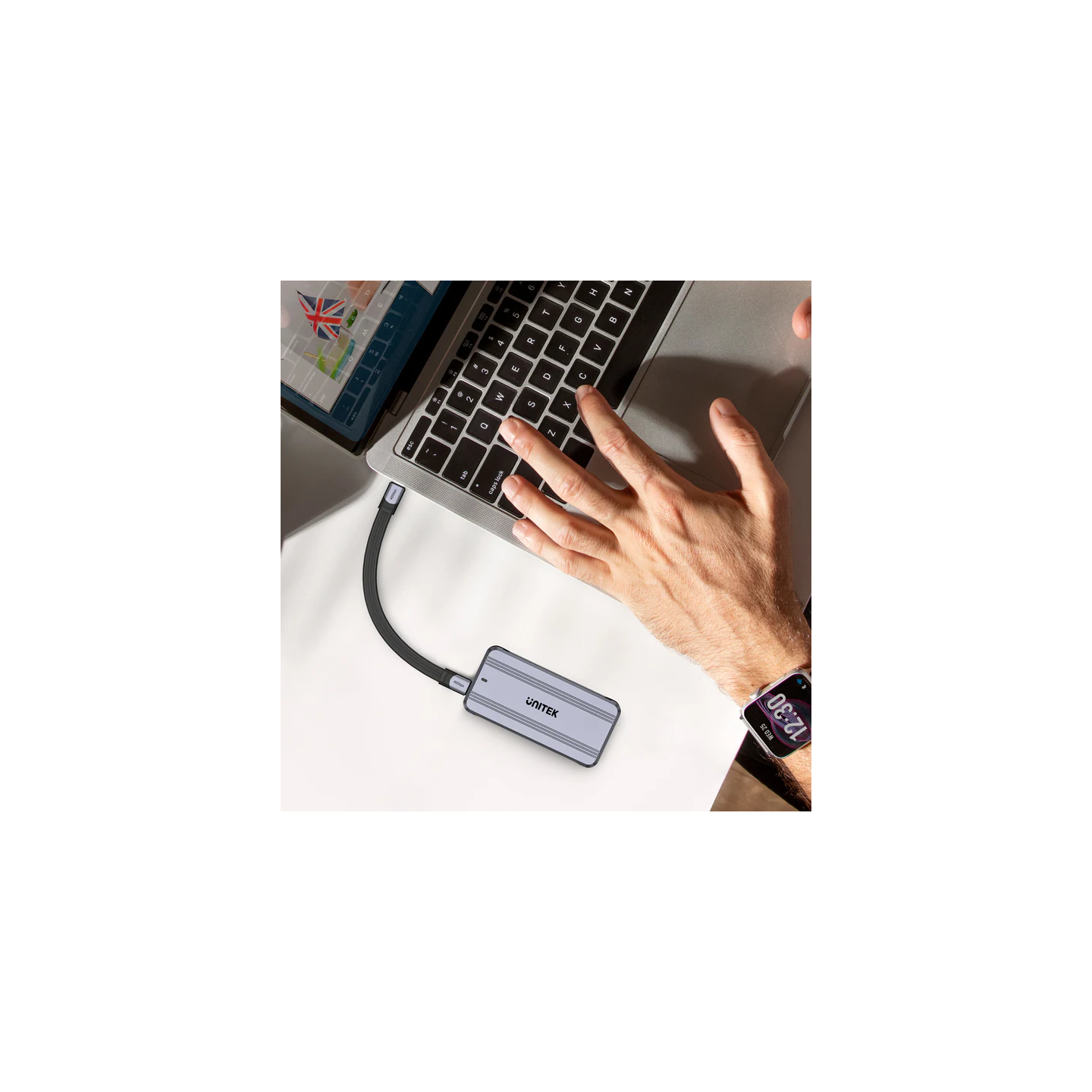 Unitek USB-C NVME PCIe Enclosure - S1242A - USB 4.0 40Gbps w Cooling Fan — Buy in Cyprus with Fast Delivery