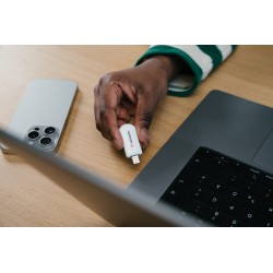 Buy Verbatim USB Drive 3.2 PLECTRA USB-C 128GB White - USB-C in Cyprus, Nicosia, Limassol, Larnaka, Pafos