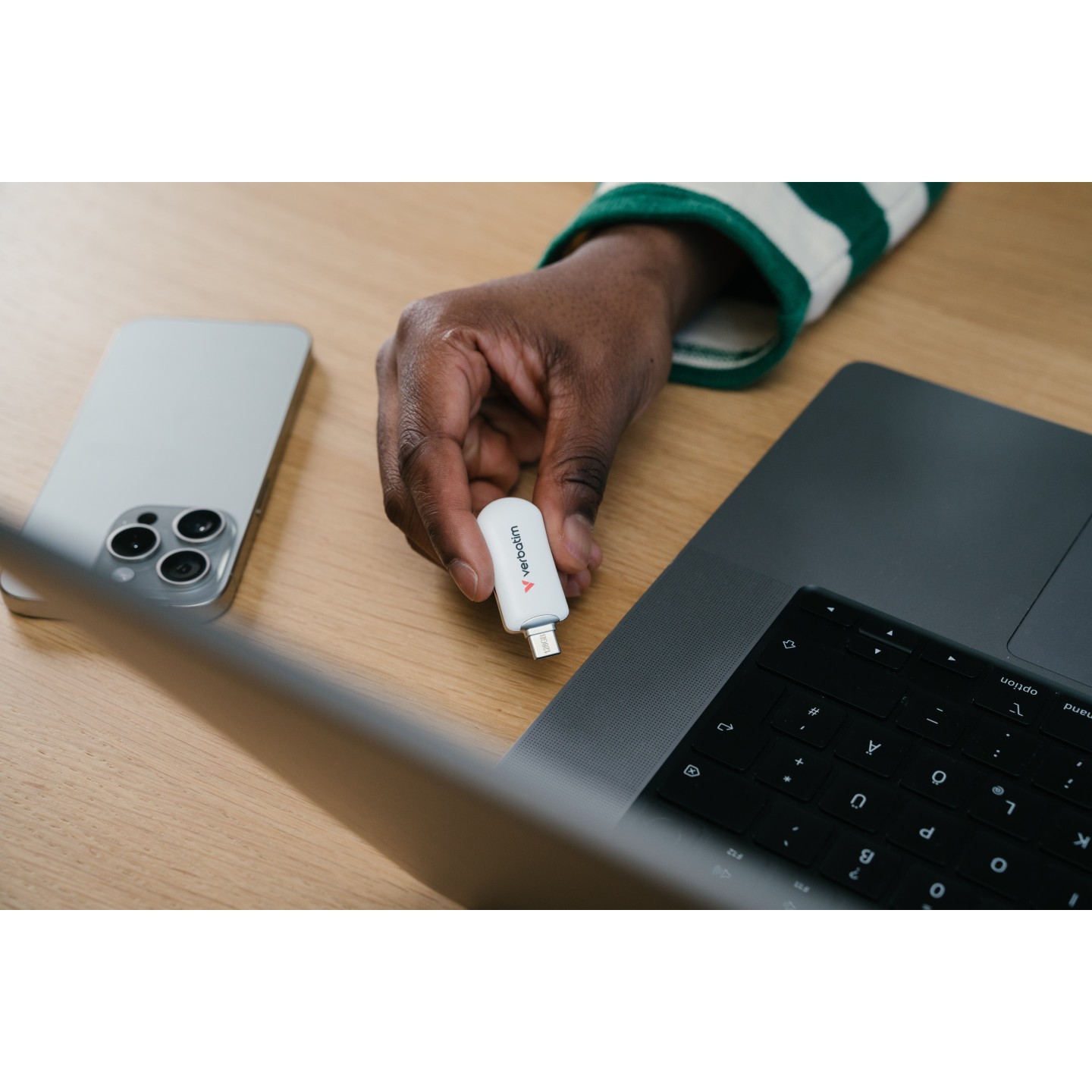 Verbatim USB Drive 3.2 PLECTRA USB-C 128GB White - USB-C — Buy in Cyprus with Fast Delivery