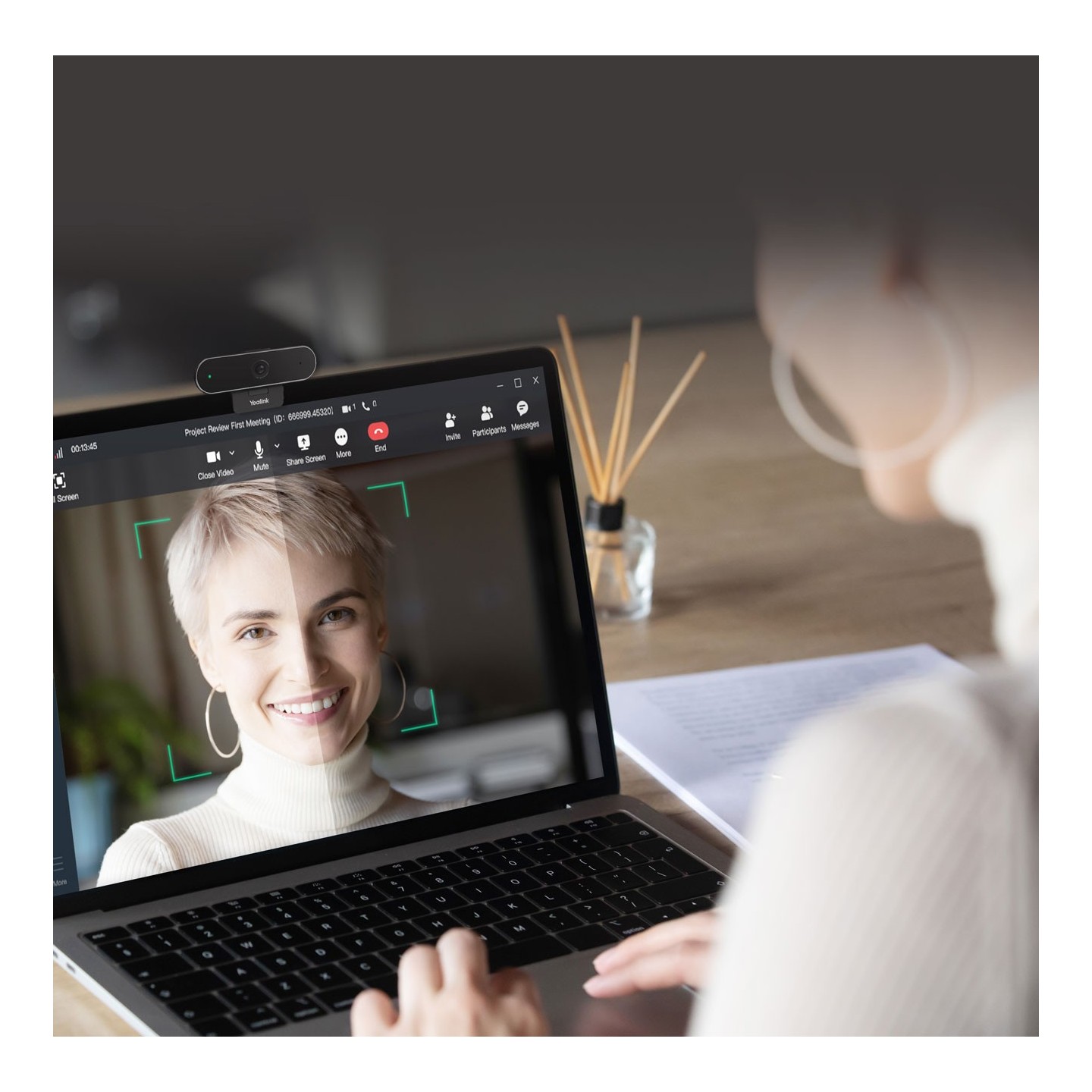 Yealink UVC20 1080p USB-A Webcam w/ Mic & Privacy Cap (Boxed) — Buy in Cyprus with Fast Delivery