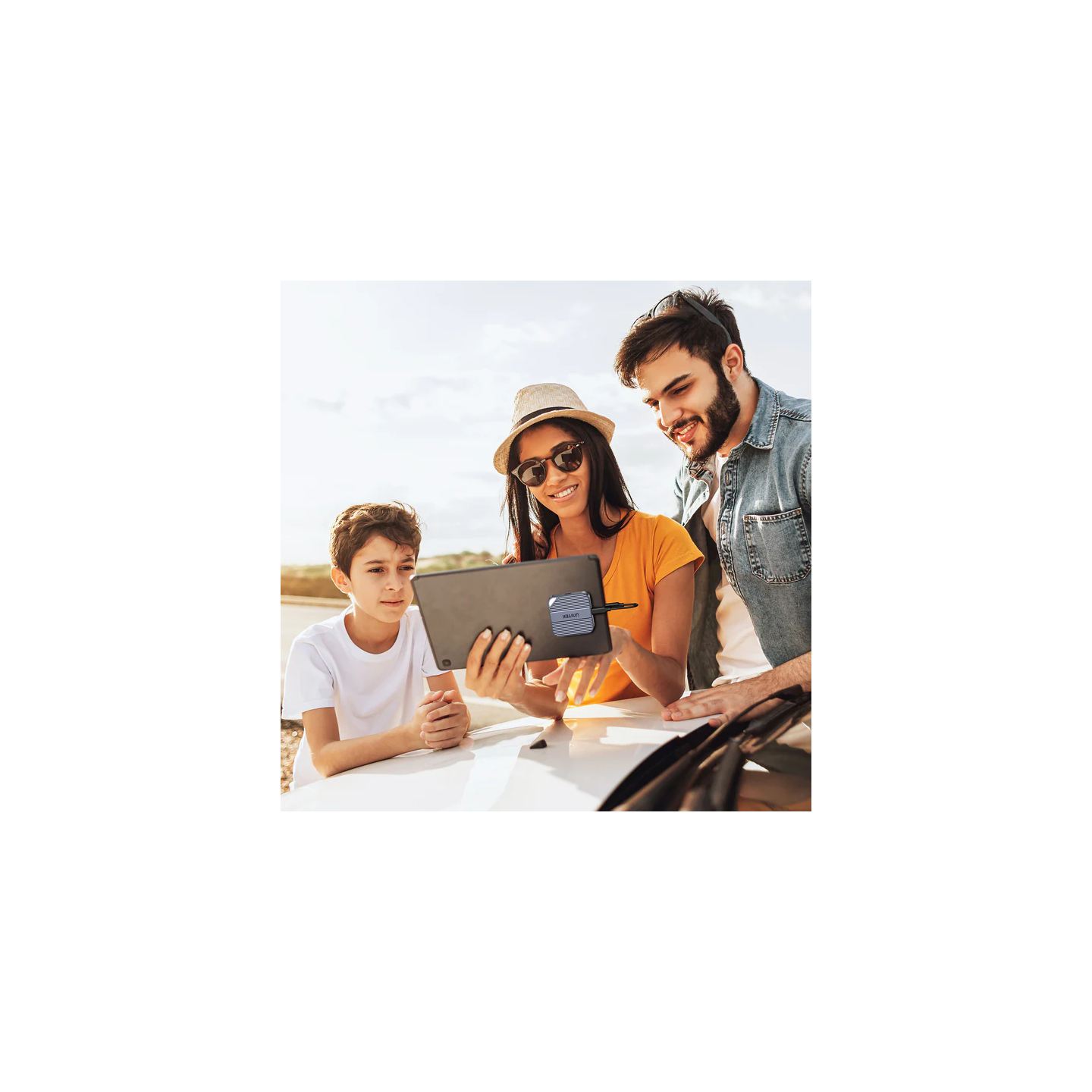 Unitek USB-C NVME PCIe M2 2230 Magnetic SSD Enclosure - S1244A - 10Gbps PD100W — Buy in Cyprus with Fast Delivery