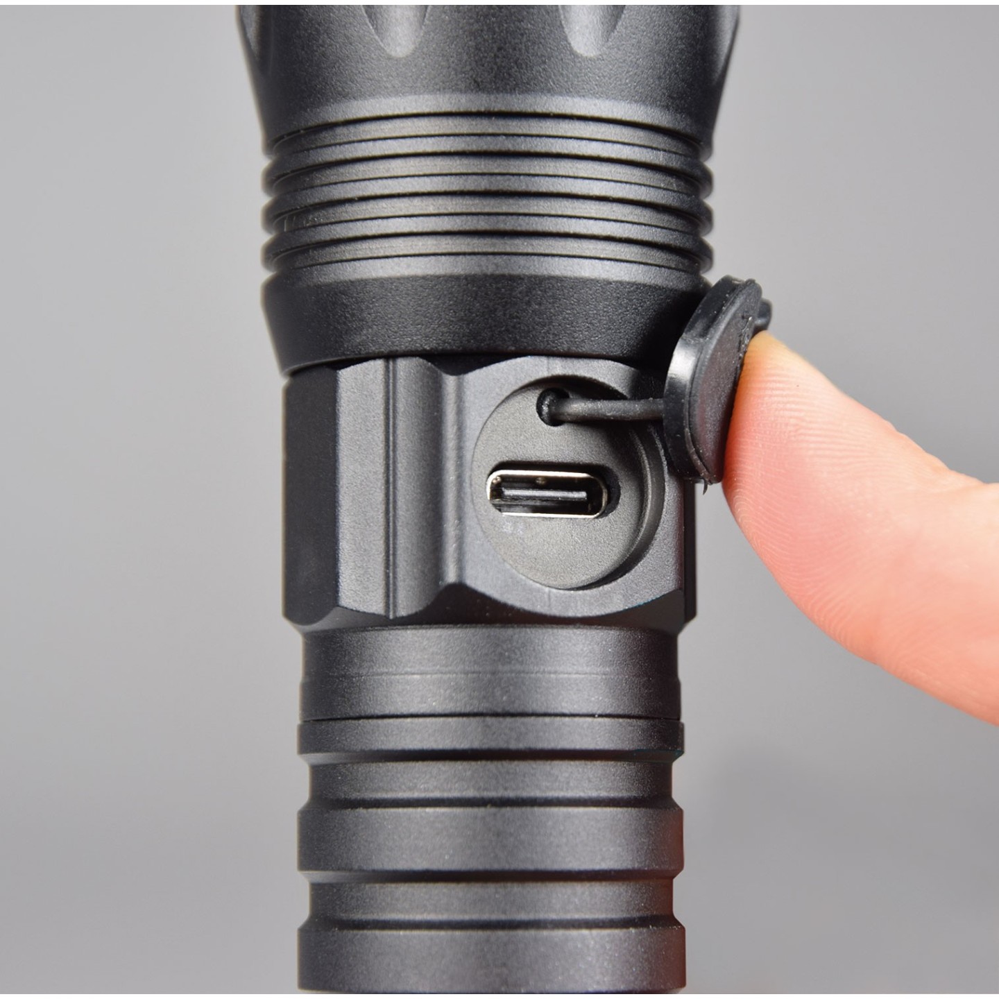 Mercury Rechargeable LED Torch with Window Breaker & SOS Function - 410.307UK - Window Breaker & SOS Function