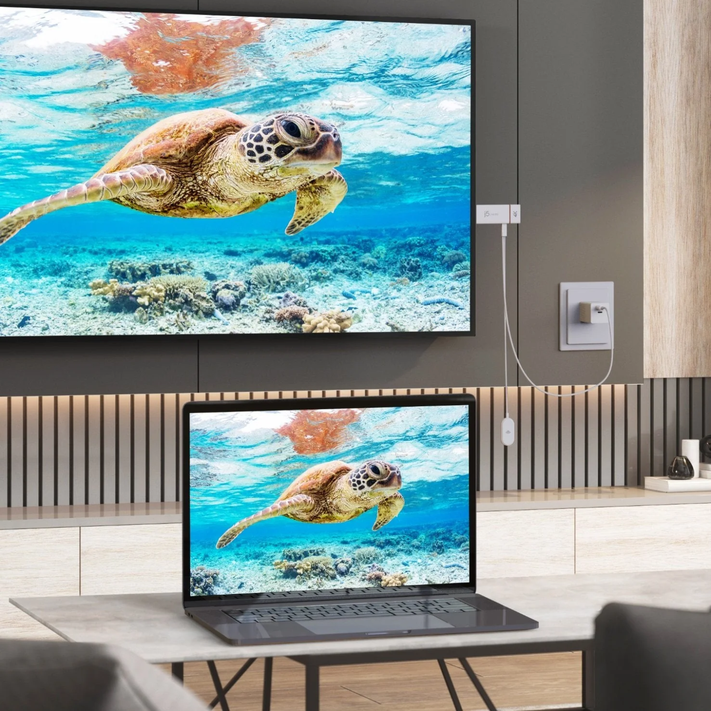 j5create Screencast Wireless Display Adapter - JVAW76 - HDMI 4K Miracast AirPlay USB Powered