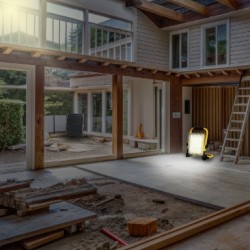 Buy Rexer Solar Work LED Portable Floodlight - Solar Panel & Battery, 1000lm in Cyprus, Nicosia, Limassol, Larnaka, Pafos