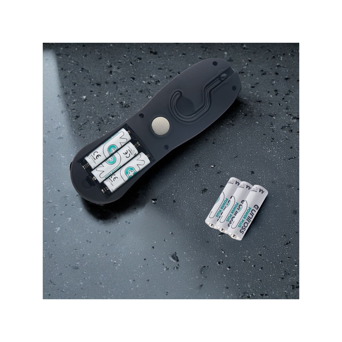 Uniross Light Torch - ULFL017 - 2in1 Spotlight & Floodlight 230 Lumens 25hrs — Buy in Cyprus with Fast Delivery