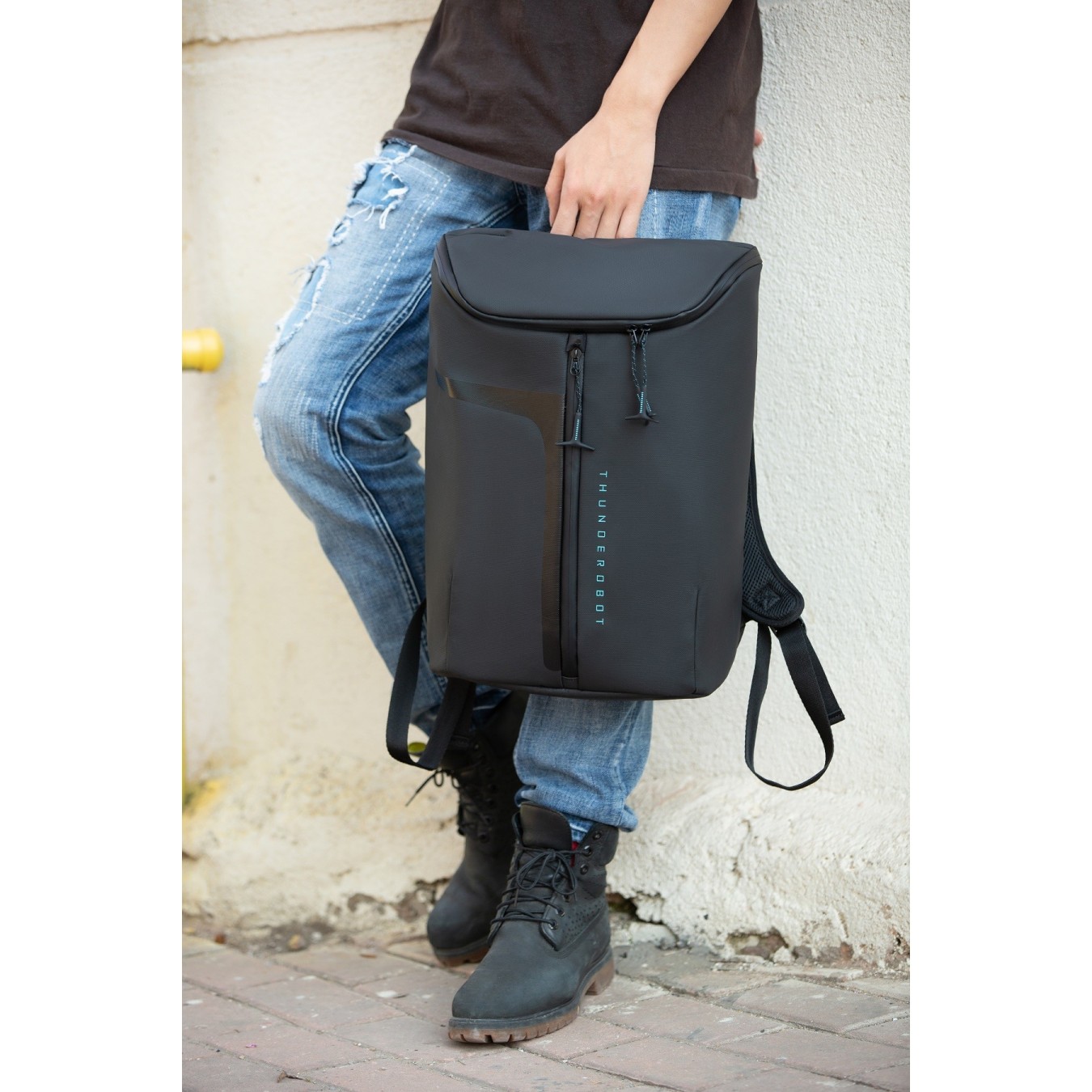 Thunderobot Dark Warrior Laptop Backpack 15.6" 15L – 7 Compartments | Armenius Store