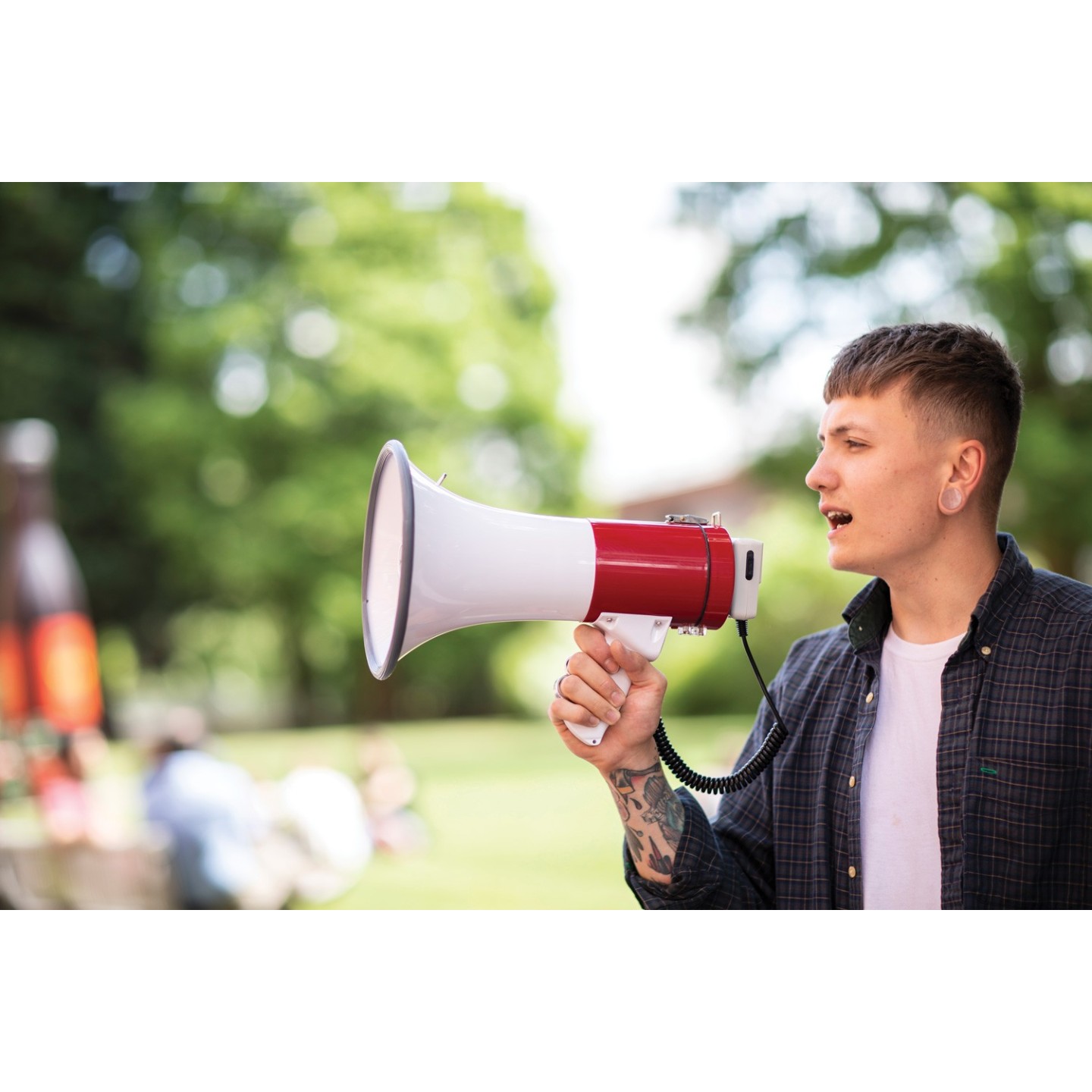 Adastra Megaphone with Grip & Siren 30W - 952.019UK - Megaphone with Grip & Siren 30W — Buy in Cyprus with Fast Delivery