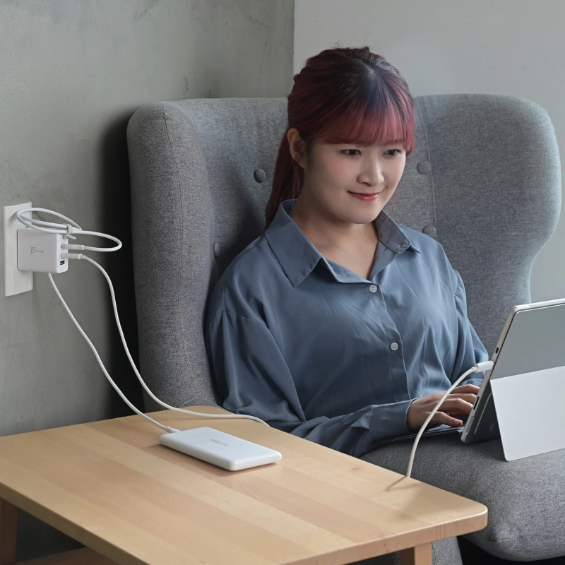 Buy j5create Charger Wall Travel - JUP3565CV - 65W GaN 2xUSB-C 1xUSB-A + USB-C C... in Cyprus, Nicosia, Limassol, Larnaka, Pafos