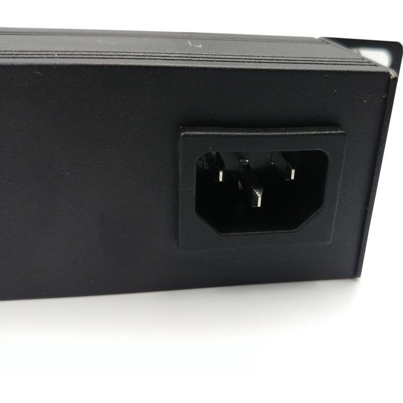 Buy DigitMX NETPRO - NP-CPDU6I - 1U 6-way PDU 13A IEC plug in Cyprus, Nicosia, Limassol, Larnaka, Pafos