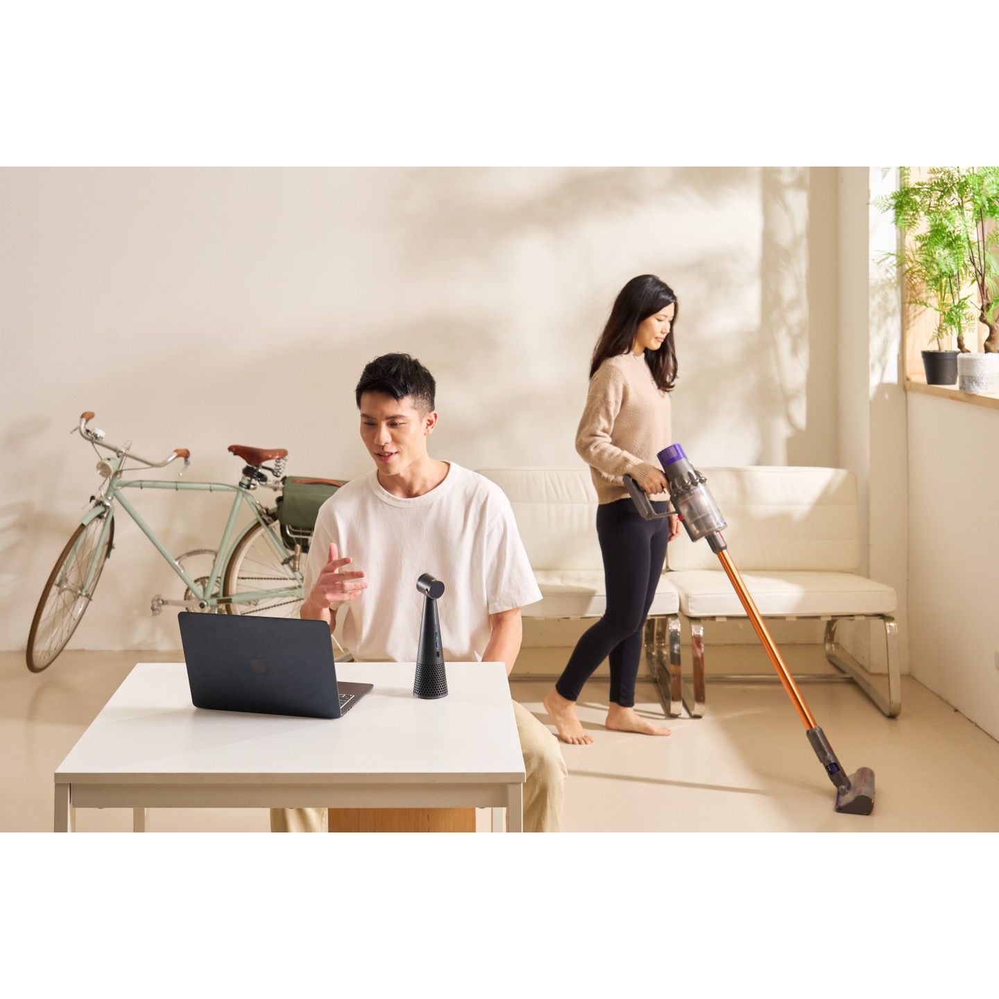 IPEVO VOCAL AI Wireless Portable Conferencing Speakerphone - Cascadable 6m Voice Pickup — Buy in Cyprus with Fast Delivery