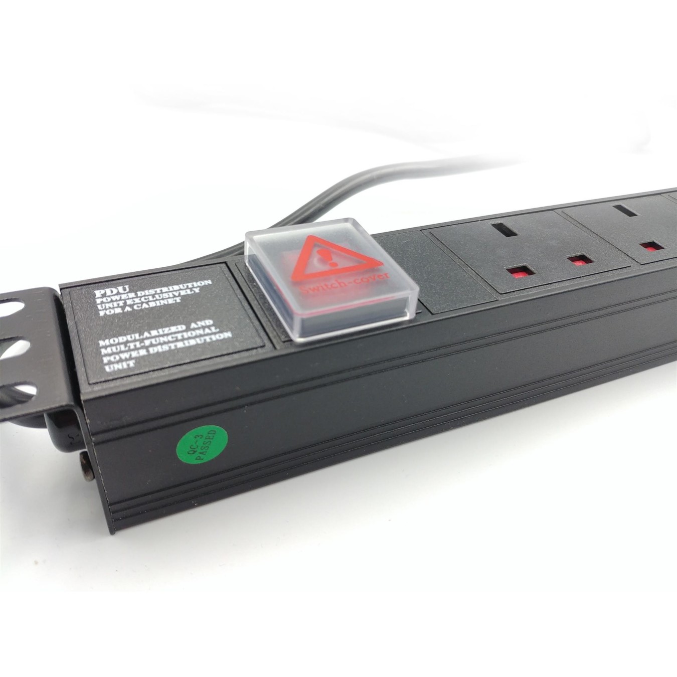 DigitMX NETPRO - NP-CPDU4 - 1U 4-way PDU 13A wSwitch — Buy in Cyprus with Fast Delivery