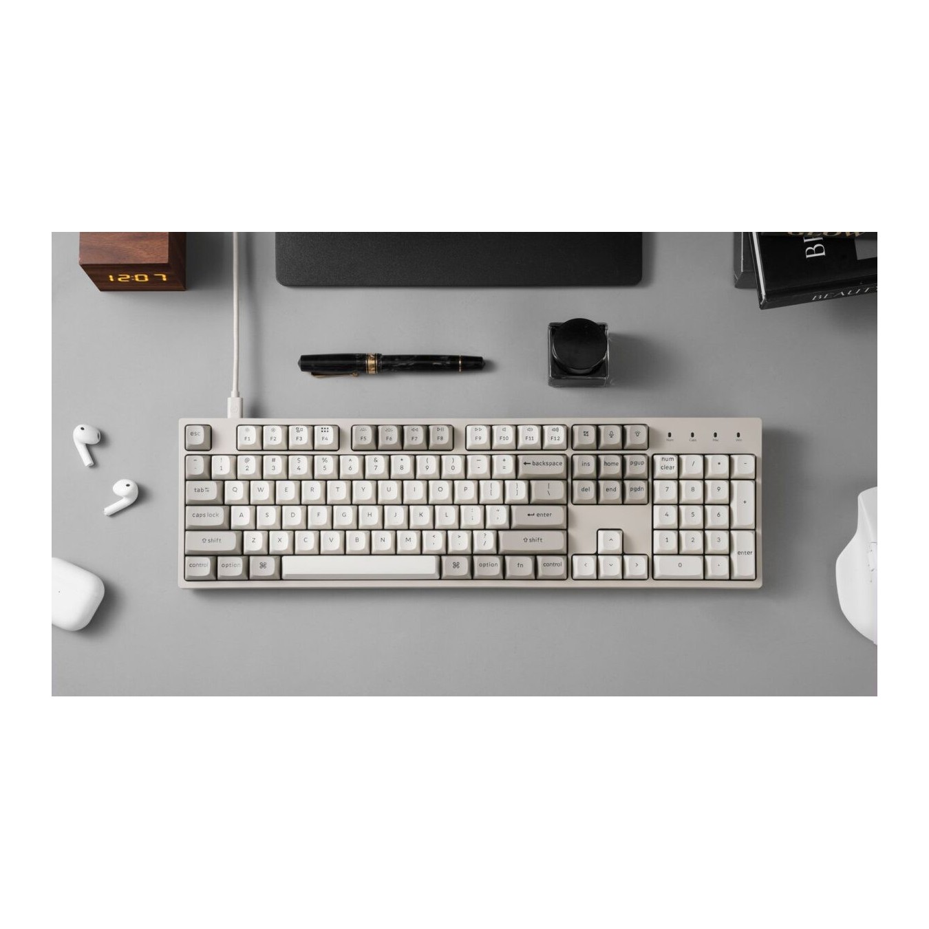 Keychron C2 Pro - C2PX-M3 - QMK VIA Mechanical Brown Switch - 8K Polling Rate Hot Swap. 100% US Retro