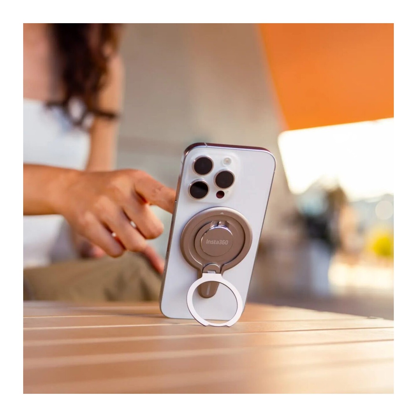Insta360 Flow 2 - Flow 2 Pro - Magnetic Phone Mount — Buy in Cyprus with Fast Delivery