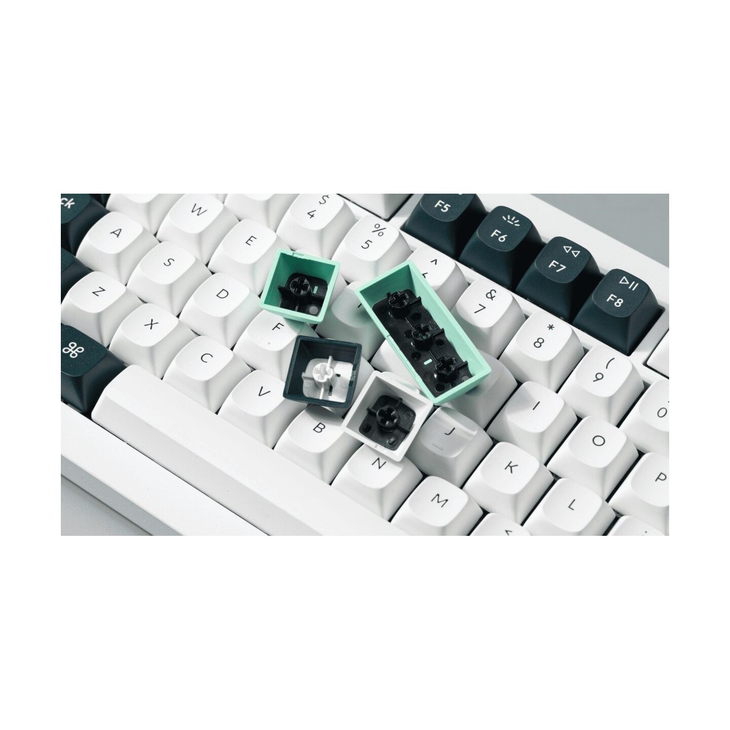 Keychron Q1 HE Q1H-P1 QMK White Wireless Hall Effect Keyboard Purple Switch 75% US (Boxed) — Buy in Cyprus with Fast Delivery