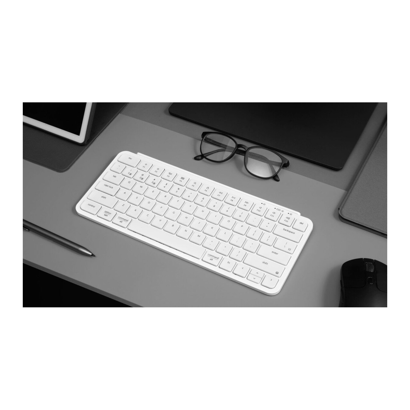 Keychron B1 Pro Ultraslim Mini Wireless Keyboard ZMK Online customize - B1P-K8 - Ivory White 75% US