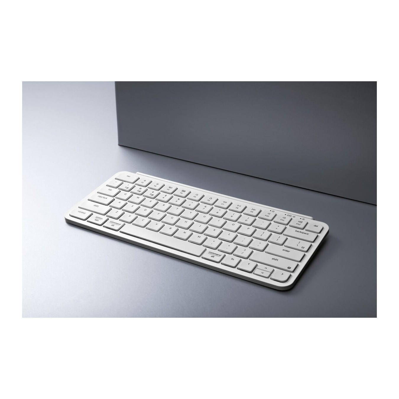 Keychron B1 Pro Ultraslim Mini Wireless Keyboard ZMK Online customize - B1P-K8 - Ivory White 75% US