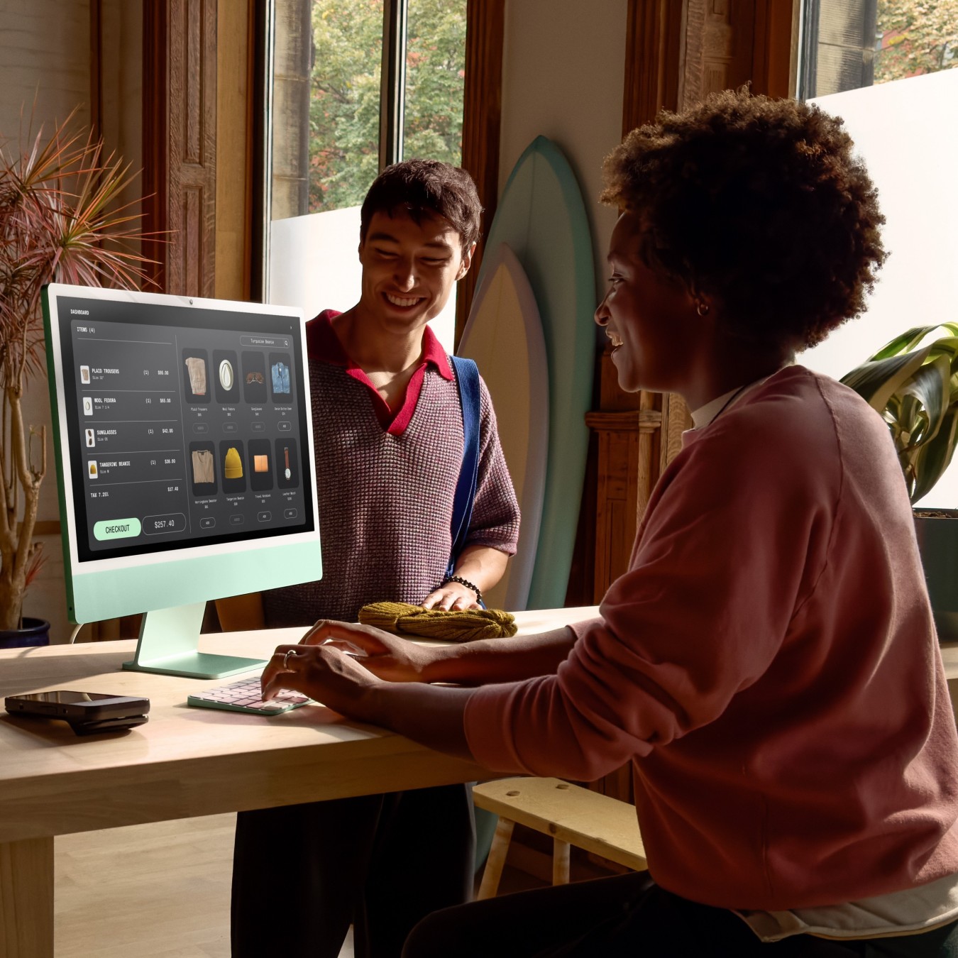Apple 24-inch iMac with Retina 4.5K display - Apple M4 chip with 10-core CPU and 10-core GPU. 16GB. 512GB SSD - Silver