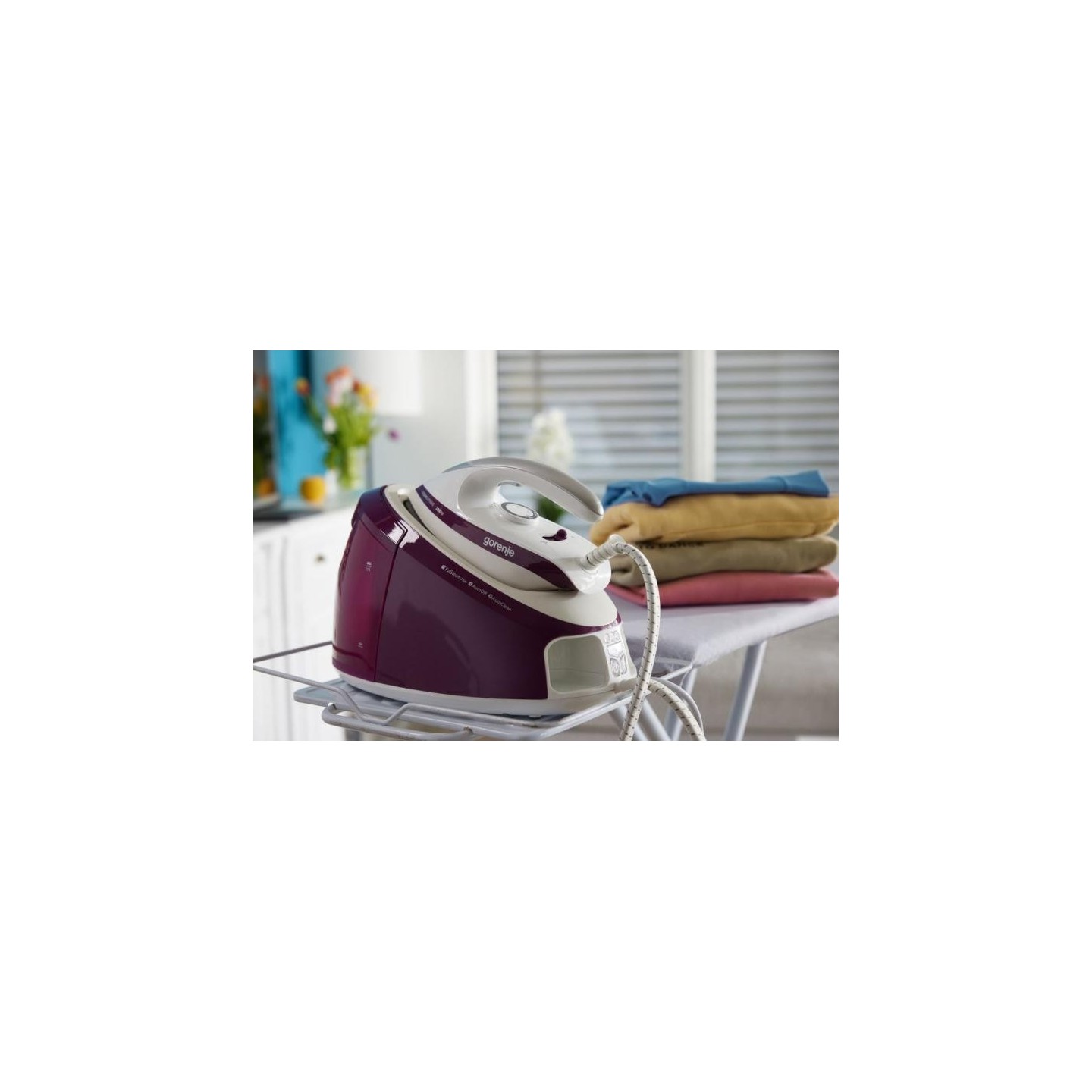 Gorenje Iron Steam Generator - SGD2800WV - 2800W 7 BAR 1.7L Water Tank 140g m — Buy in Cyprus with Fast Delivery