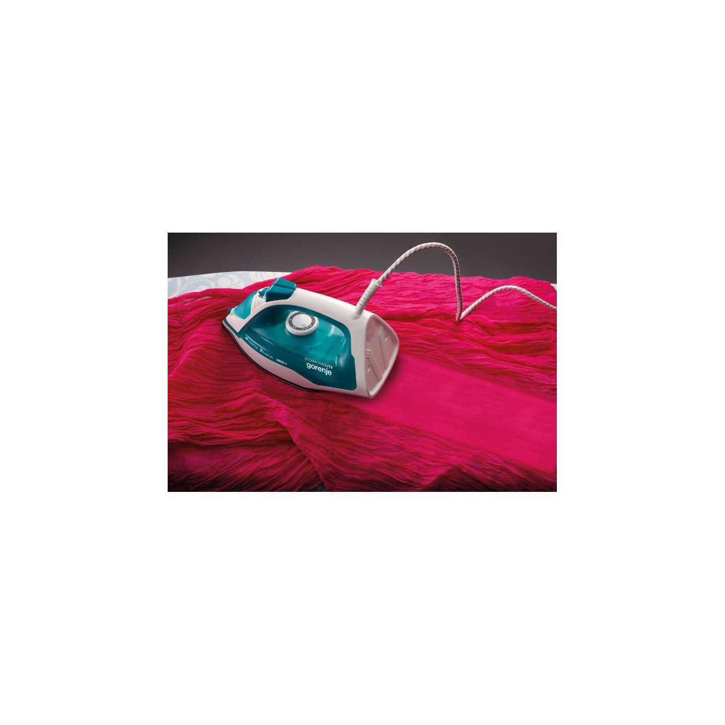 Gorenje Iron Steam Ceramic - SIH1800TQC - 1800W 25g min 250ml — Buy in Cyprus with Fast Delivery