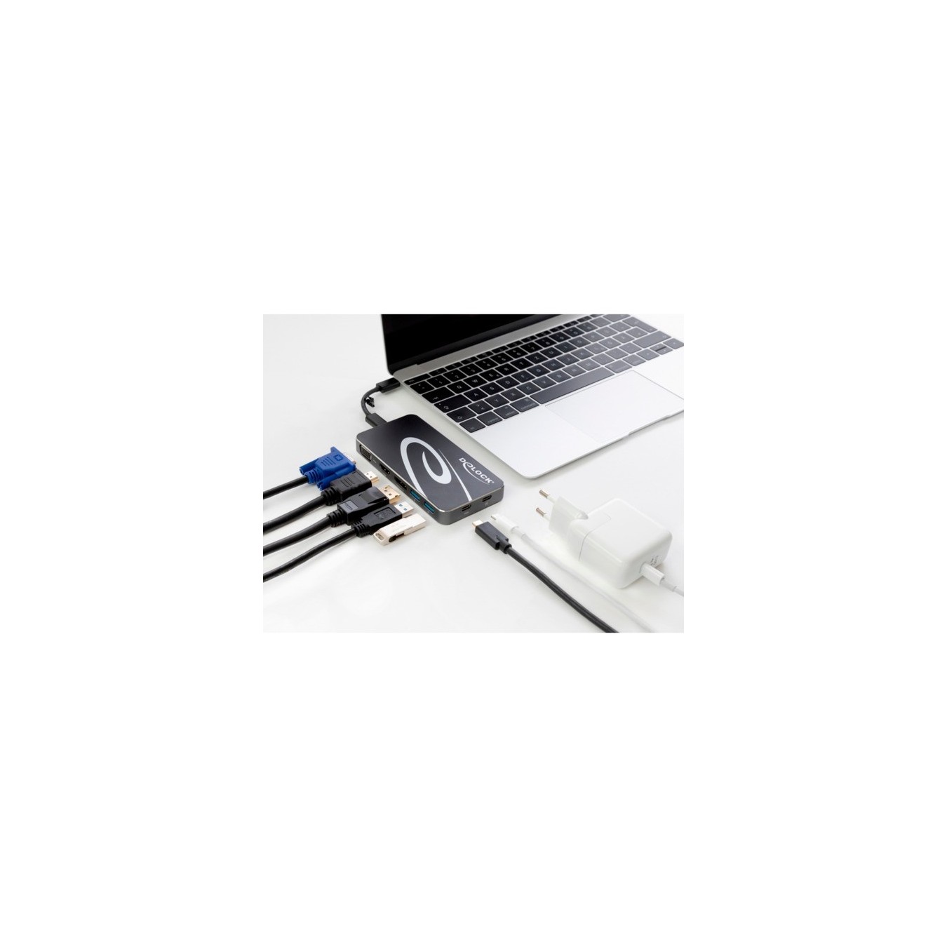 USB Type-C 3.2 Docking Station — Buy in Cyprus with Fast Delivery