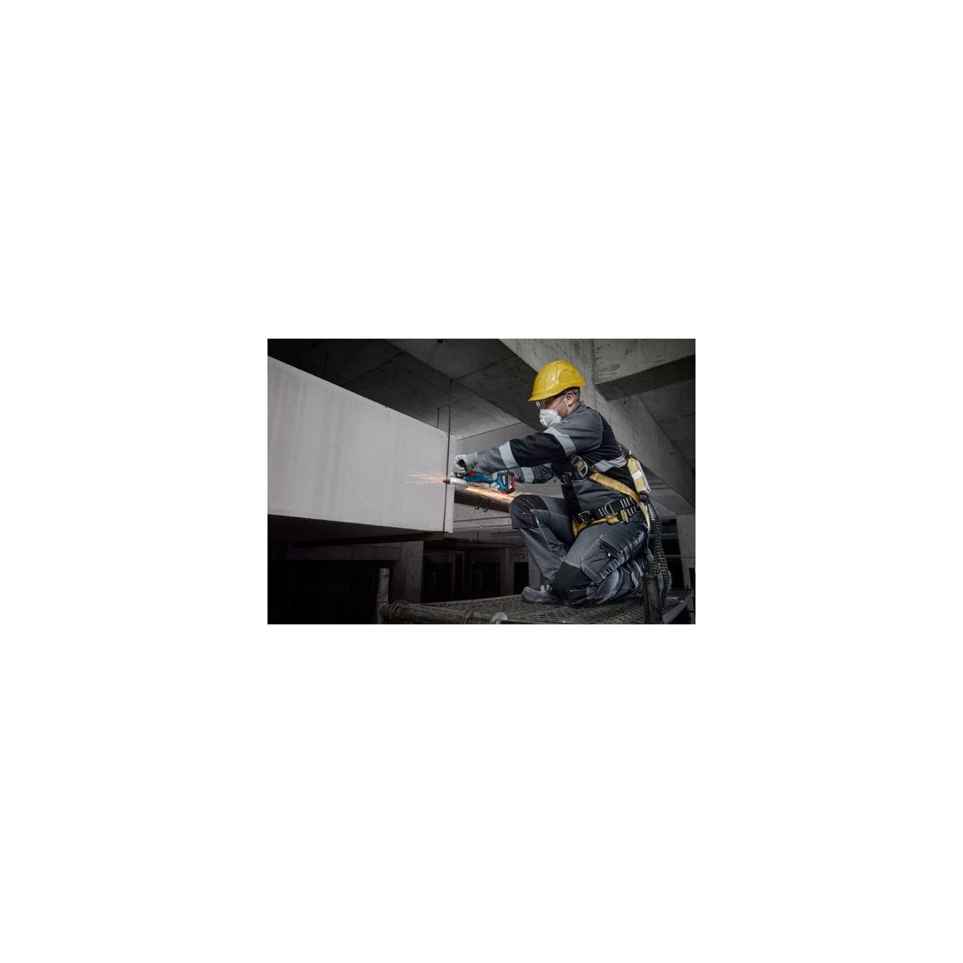 Cordless angle grinder - GWS 18V-8 - Professional solo, 18 volts — Buy in Cyprus with Fast Delivery