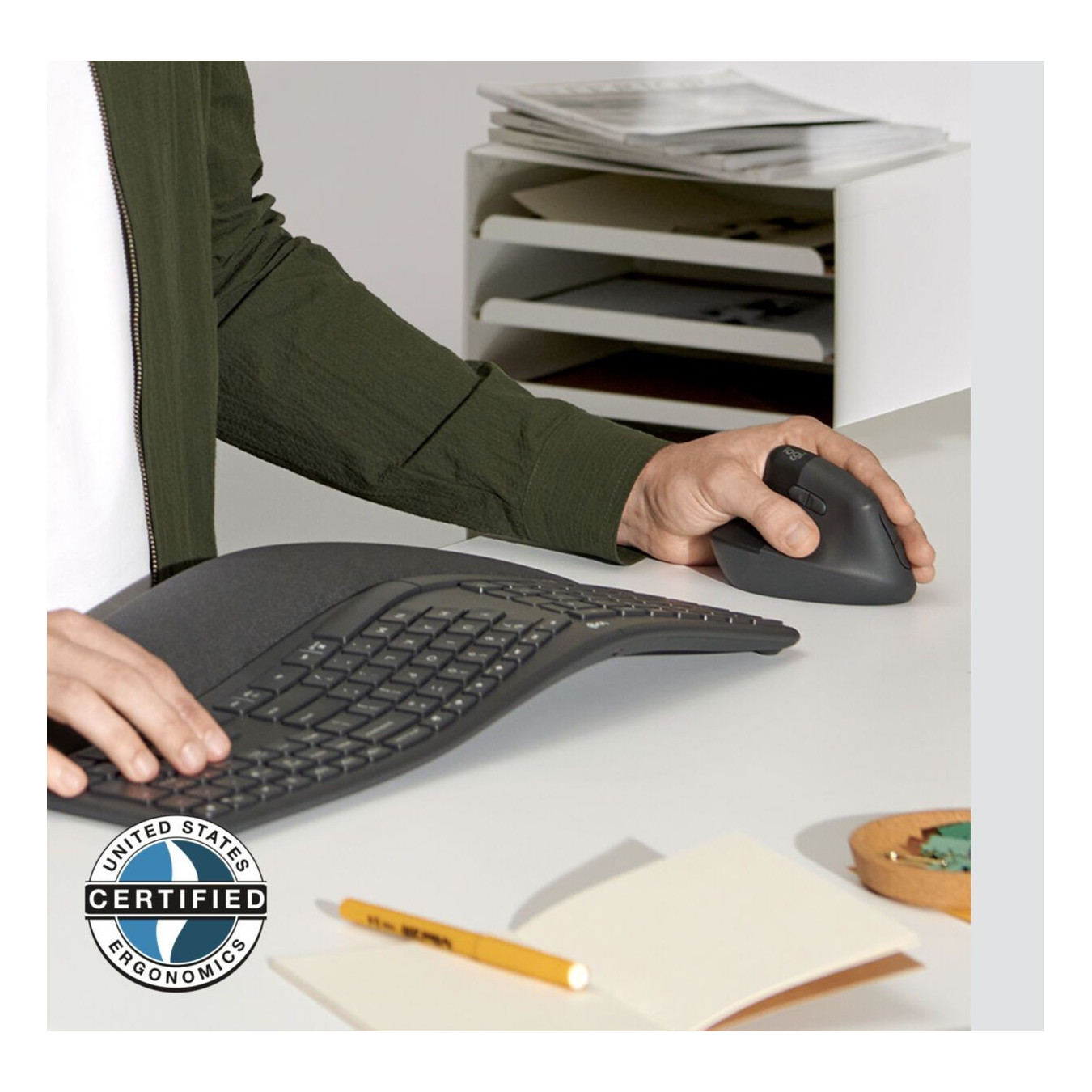 Logitech Lift for Business Wireless Ergonomic Left-Hand Vertical Mouse - 910-006495 - Graphite
