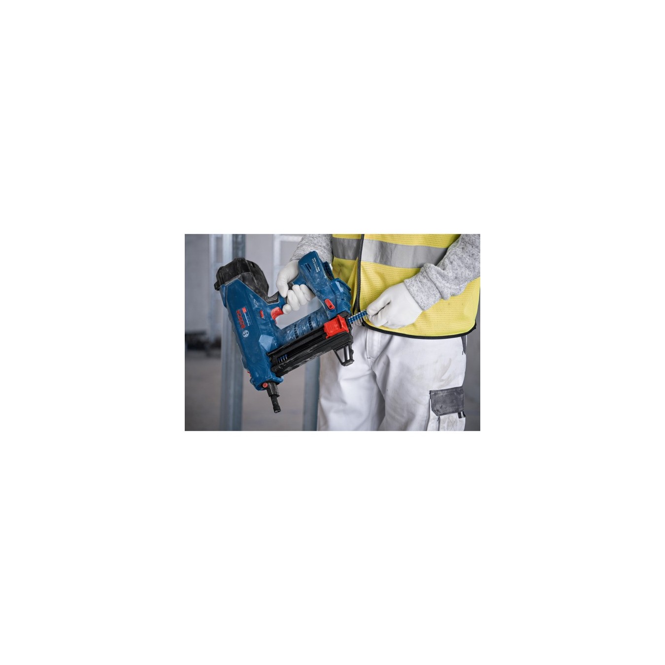 PRO Cordless Concrete Nailer BITURBO - GNB 18V-38 - Professional Solo, 18V — Buy in Cyprus with Fast Delivery