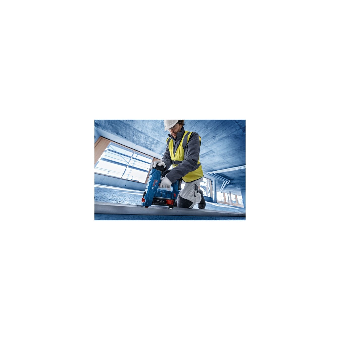 PRO Cordless Concrete Nailer BITURBO - GNB 18V-38 - Professional Solo, 18V — Buy in Cyprus with Fast Delivery