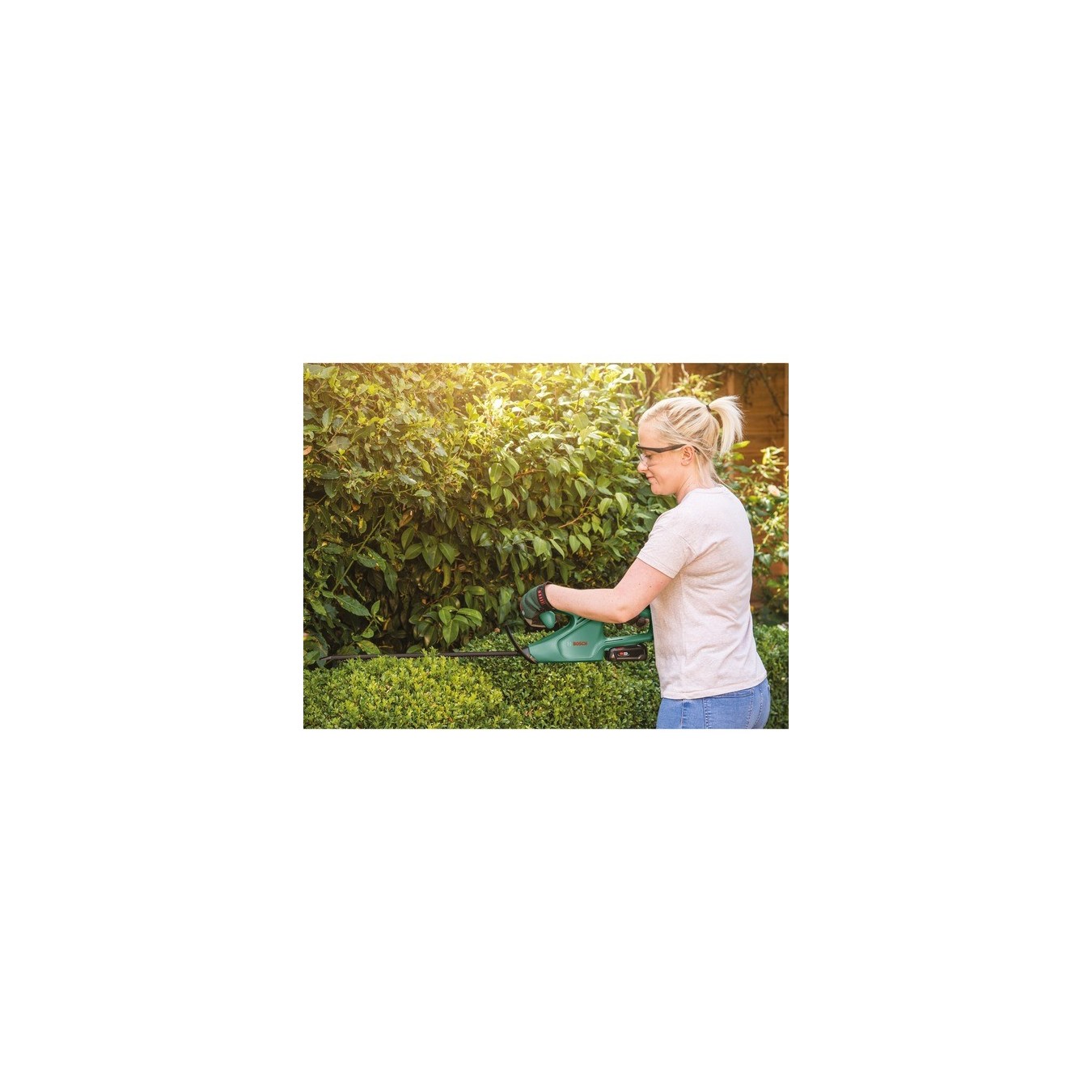 Cordless hedge trimmer - 18-45 - Easy HedgeCut — Buy in Cyprus with Fast Delivery