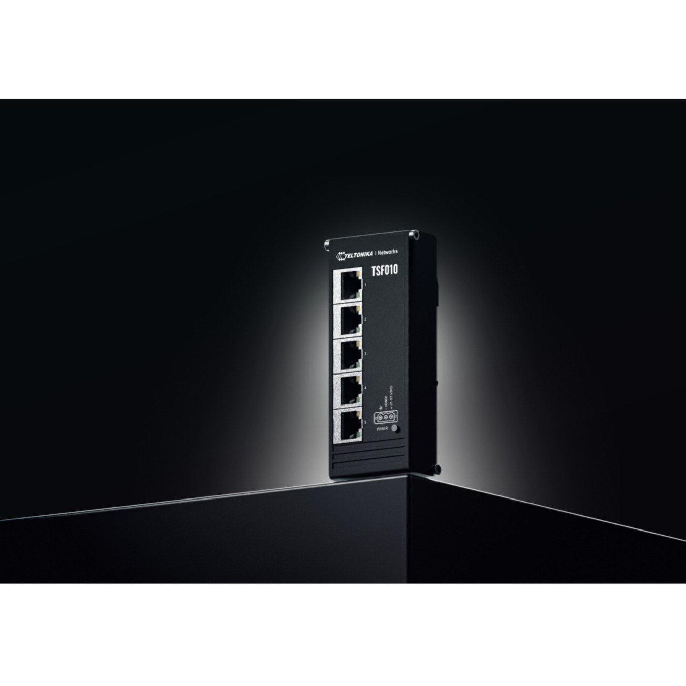 Teltonika TSF010 - Unmanaged 5x 10/100 Mbps Ethernet Switch - DIN-rail, Black, Flat Design — Buy in Cyprus with Fast Delivery