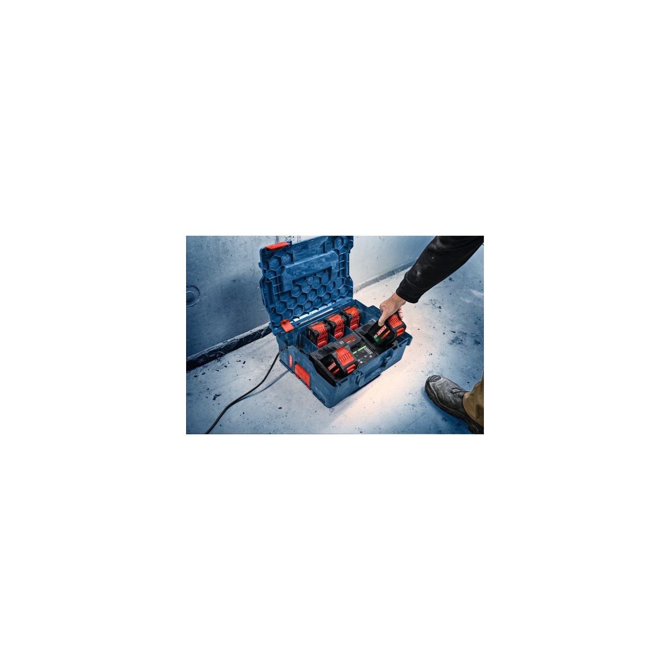 EXPERT quick charger - EXAL18V2-320 -  — Buy in Cyprus with Fast Delivery