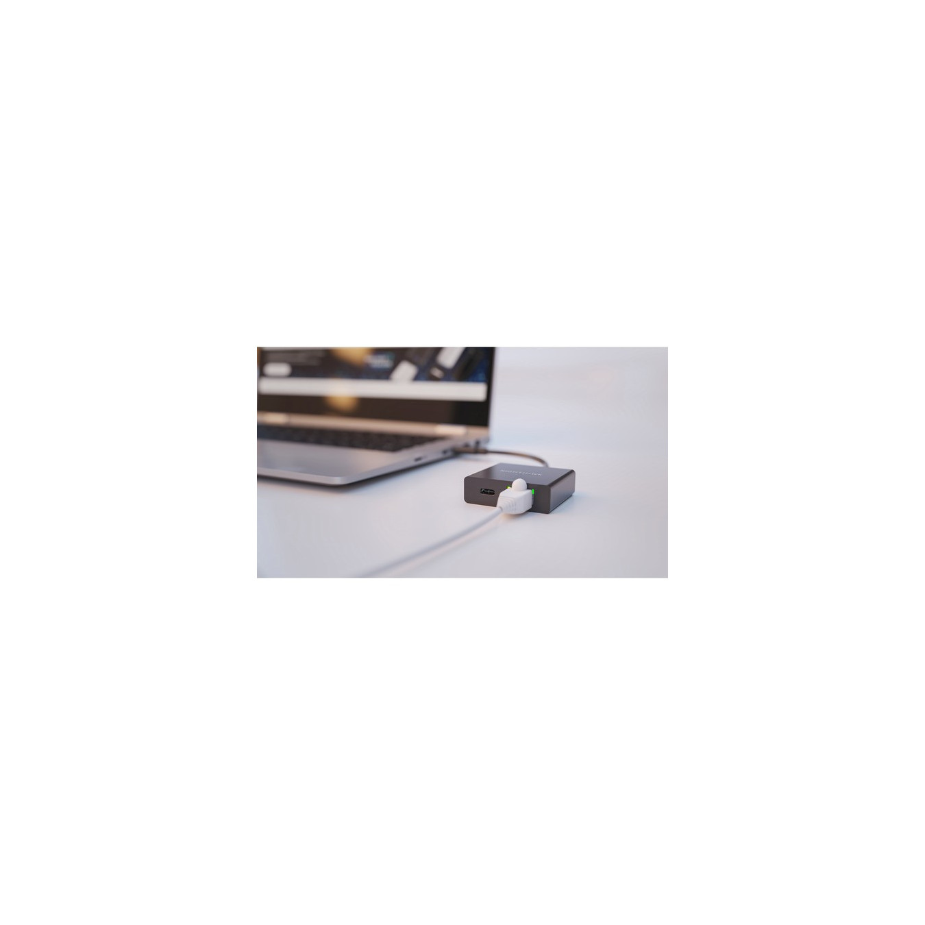USB2ETH-10000S Nighthawk USB-C zu Ethernet Adapter, LAN-Adapter — Buy in Cyprus with Fast Delivery