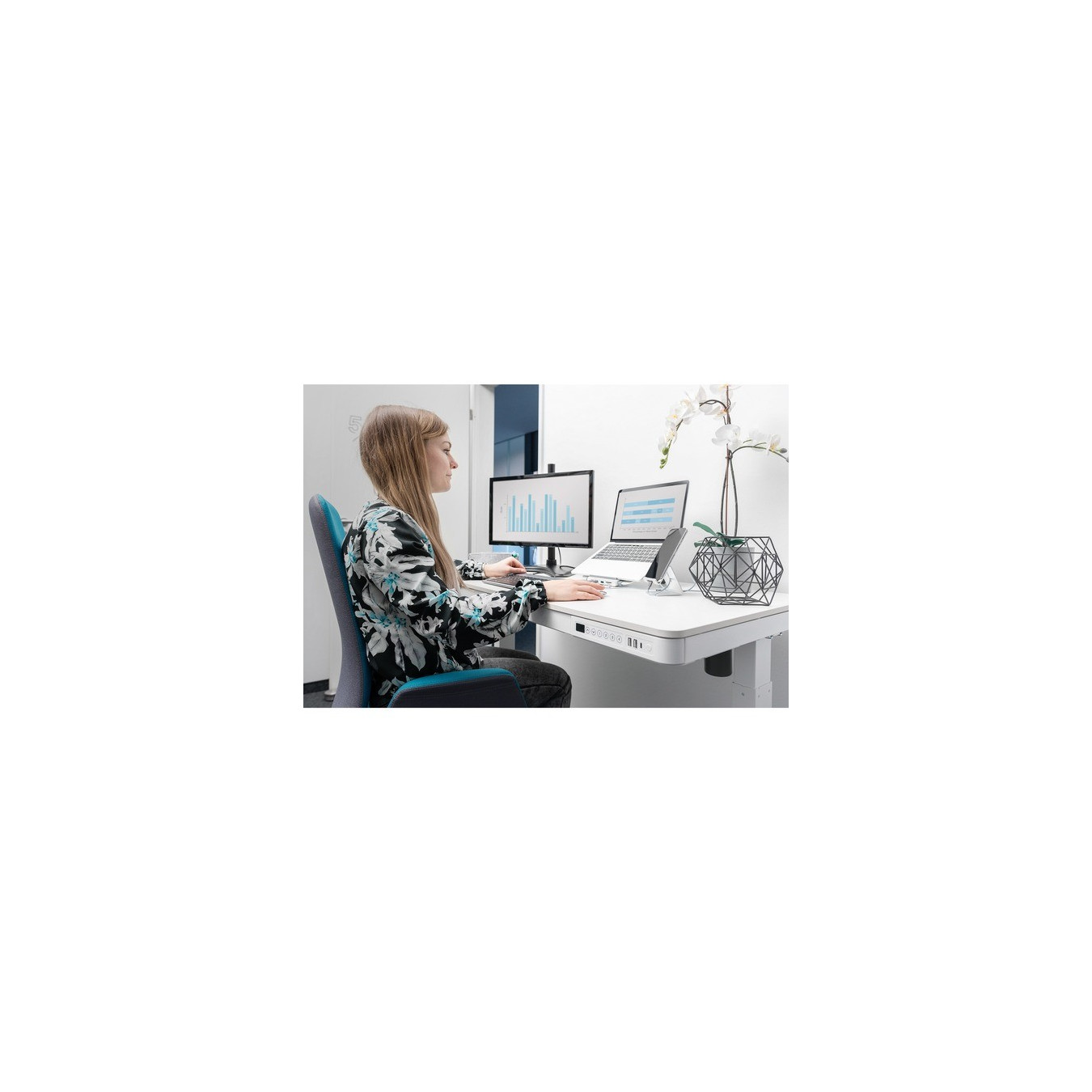 Electrically height-adjustable desk with USB charging station and drawer DA-90406 — Buy in Cyprus with Fast Delivery