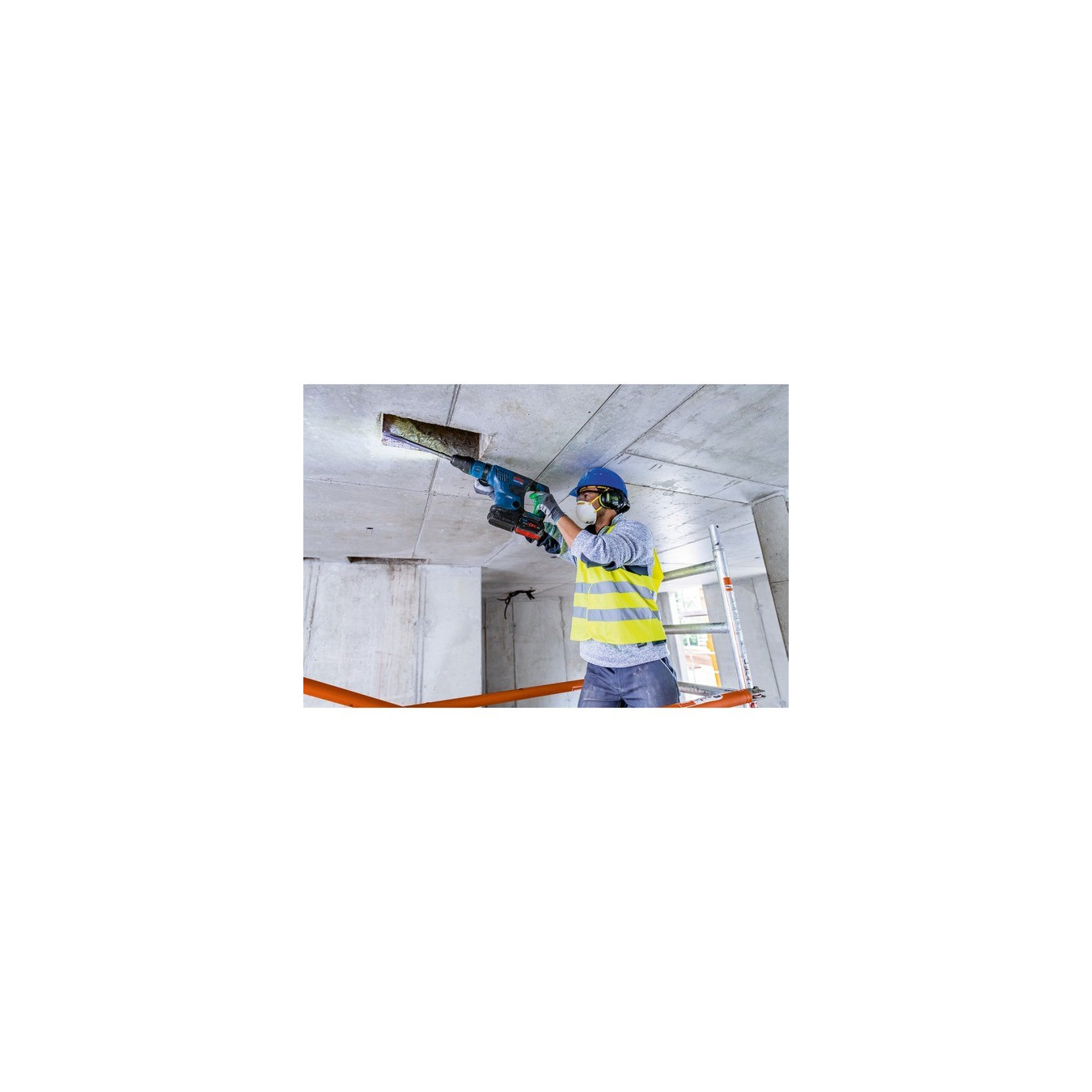 PRO cordless hammer drill BITURBO GBH 18V-36 C Professional — Buy in Cyprus with Fast Delivery