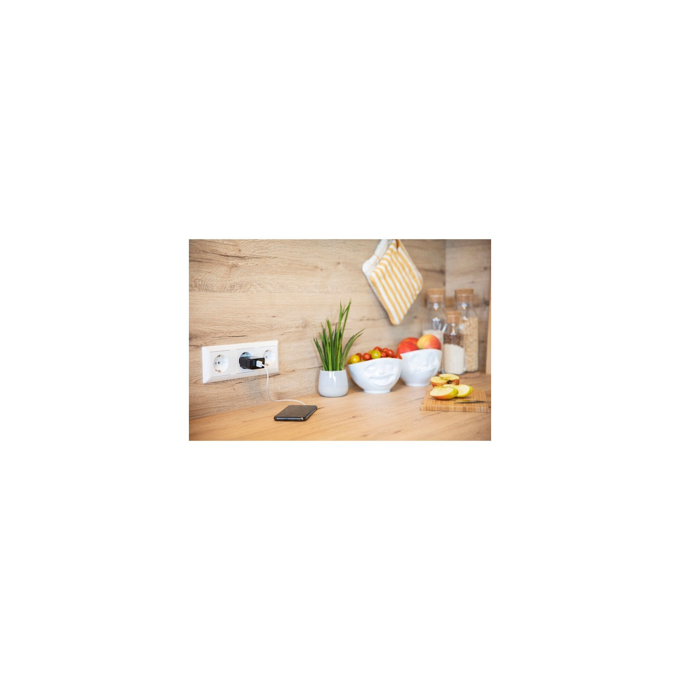 Home Charger HC218PD, charger — Buy in Cyprus with Fast Delivery