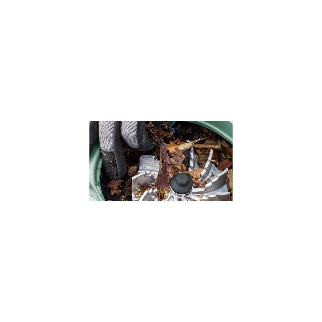 Garden vacuum UniversalGardenTidy 2300, leaf vacuum leaf blower — Buy in Cyprus with Fast Delivery