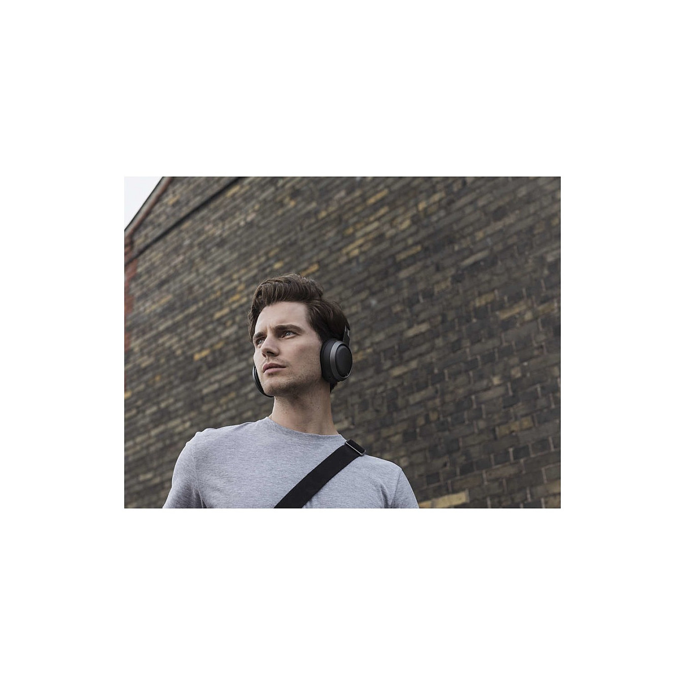 Philips Kopfhörer mit Mikrofon Fidelio L3 schwarz - Over-Ear — Buy in Cyprus with Fast Delivery