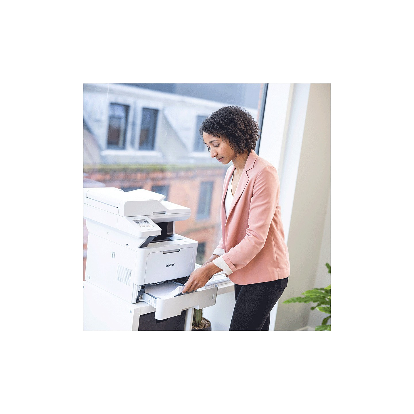 L Brother MFC-L5710DW Multifunktionsdrucker A4- s w- 48S. Min. Duplex Wlan — Buy in Cyprus with Fast Delivery