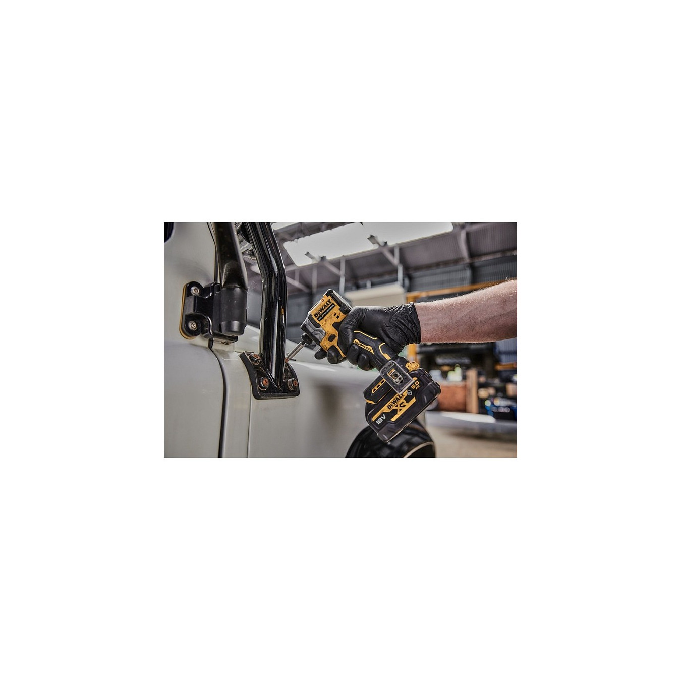 DEWALT Akku-Schlagschrauber (1 4). 18 Volt — Buy in Cyprus with Fast Delivery