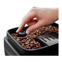 DeLonghi Kaffeemaschine Magnifica Evo schwarz silber — Buy in Cyprus with Fast Delivery