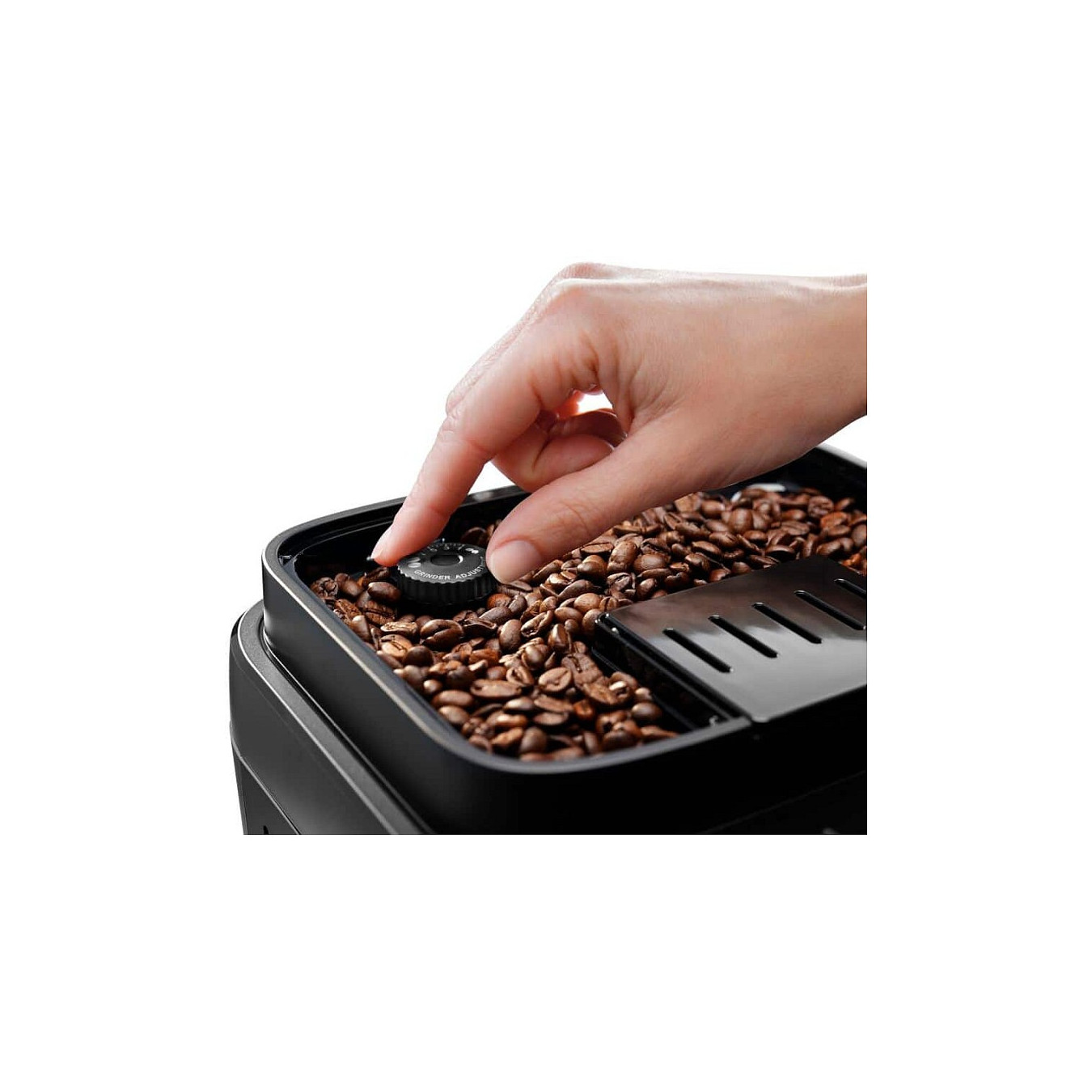 DeLonghi Kaffeemaschine Magnifica Evo schwarz silber — Buy in Cyprus with Fast Delivery