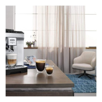 DeLonghi Kaffeemaschine Magnifica Evo schwarz silber — Buy in Cyprus with Fast Delivery