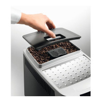 DeLonghi Kaffeemaschine Magnifica S silber — Buy in Cyprus with Fast Delivery