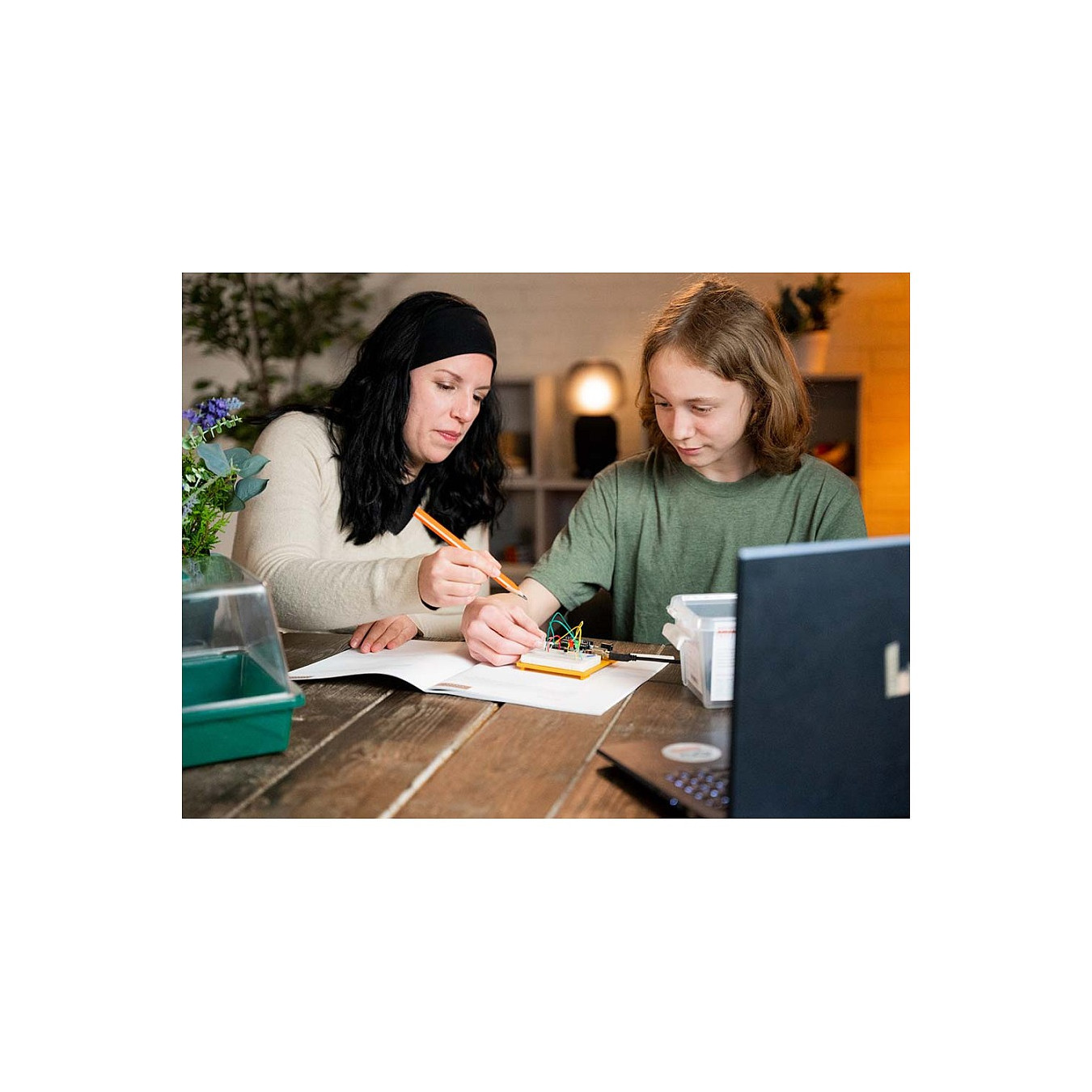 ARDUINO Education Student Kit — Buy in Cyprus with Fast Delivery