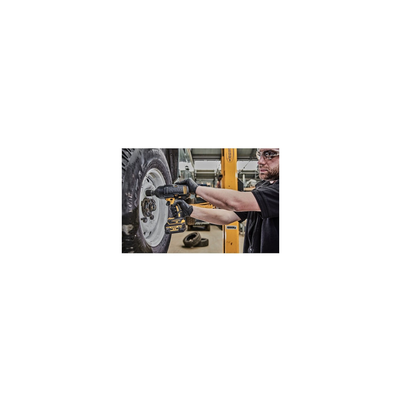 DEWALT Akku-Schlagschrauber. 18 Volt 5 Ah — Buy in Cyprus with Fast Delivery