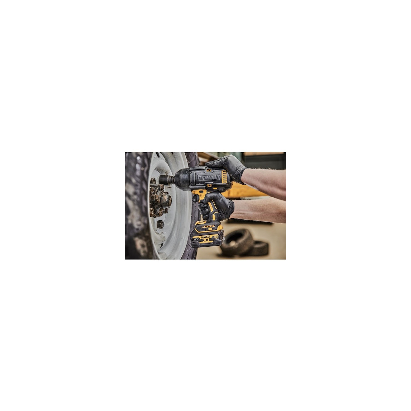 DEWALT Akku-Schlagschrauber. 18 Volt 5 Ah — Buy in Cyprus with Fast Delivery