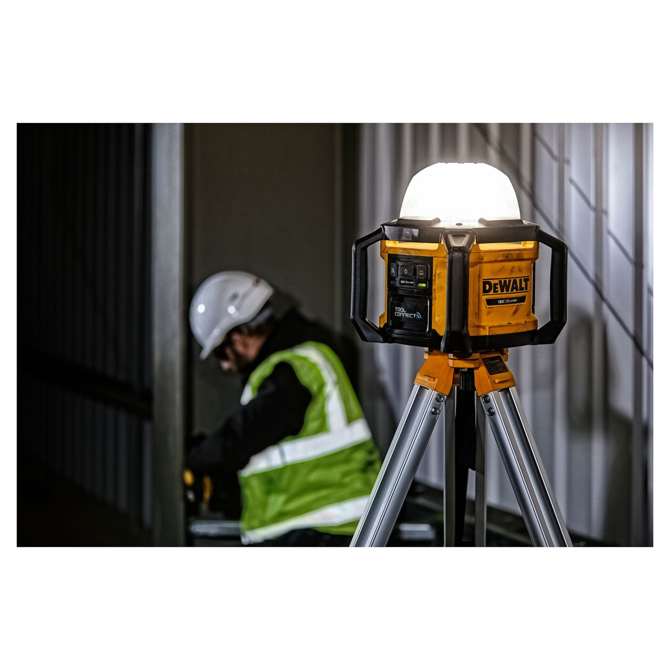 DEWALT Akku-Baustellenstrahler. 18V (Basisv.) — Buy in Cyprus with Fast Delivery