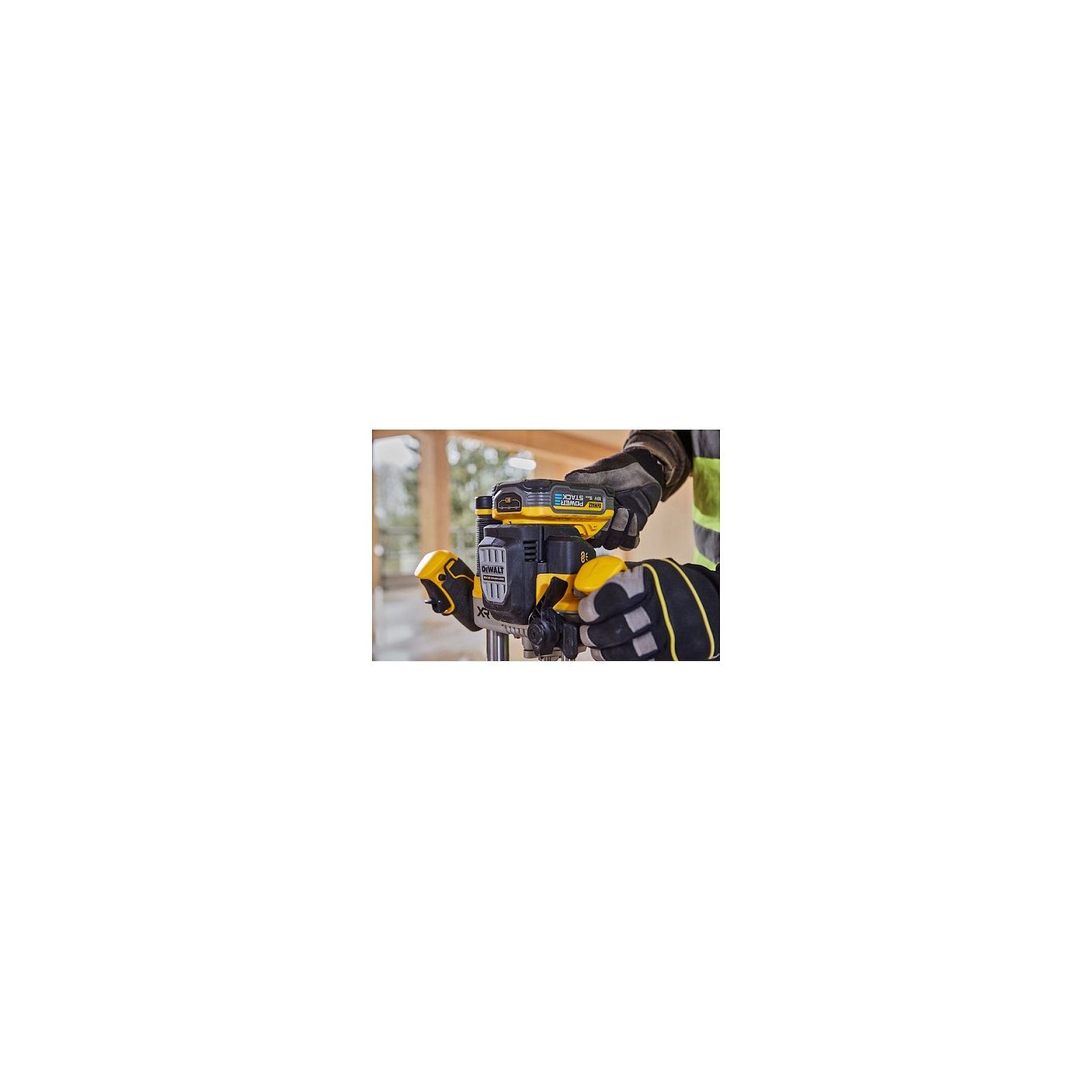 DEWALT Akku-Oberfräse. 18 V (Basisv.) — Buy in Cyprus with Fast Delivery