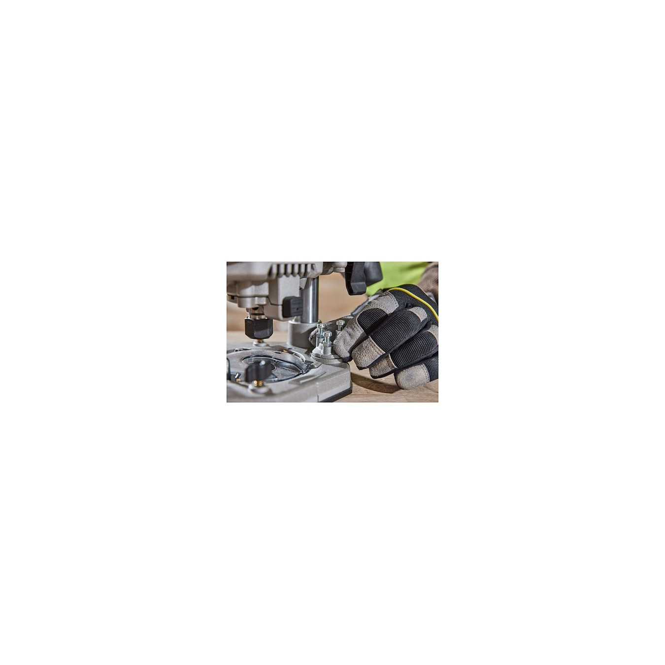 DEWALT Akku-Oberfräse. 18 V (Basisv.) — Buy in Cyprus with Fast Delivery